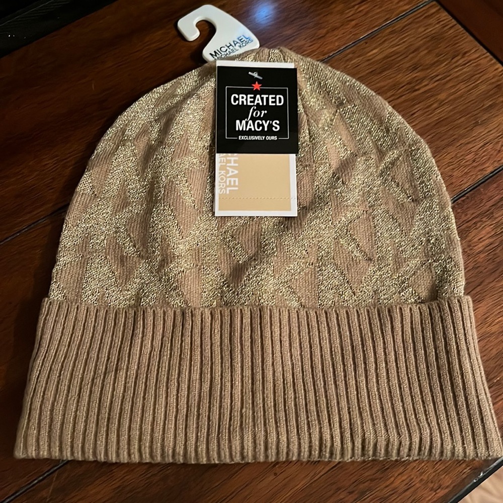 Michael Kors winter hat
